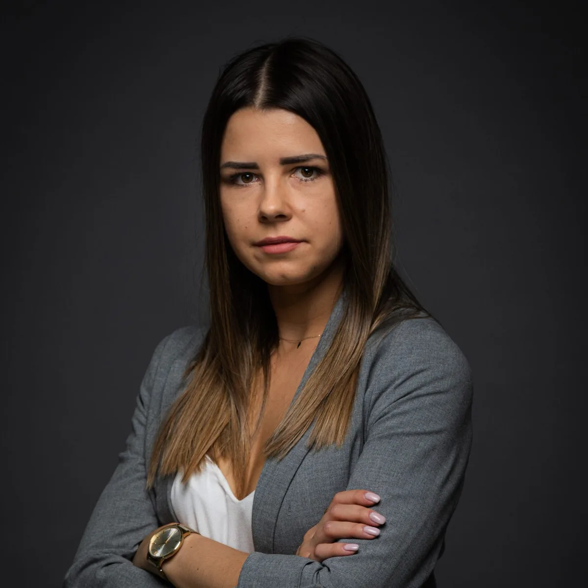 Profesjonalne zdjęcie wizerunkowe do CV i LinkedIn wykonane w studio